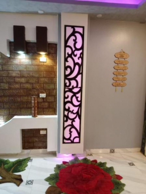 شقه مفروشه فاخرة